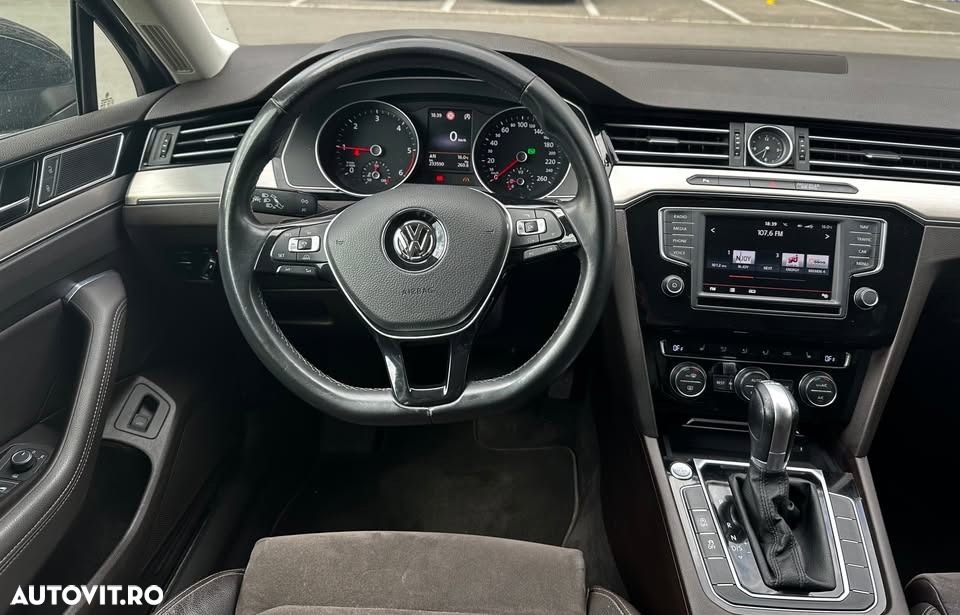 VOLKSWAGEN Passat 2015 — imagine 12