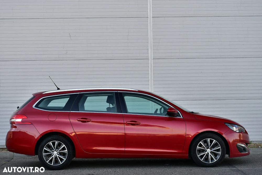 Peugeot 308 BlueHDi 130 EAT8 Stop & Start Allure - 4