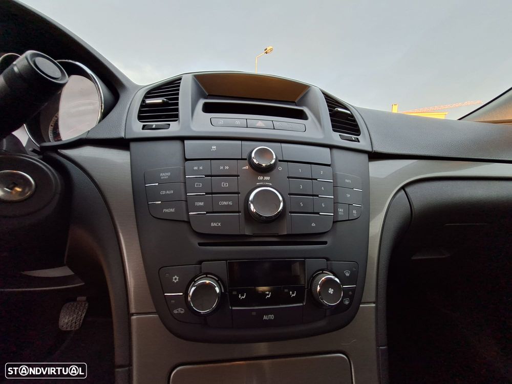 Opel Insignia 2.0 CDTi Cosmo ecoFLEX - 36