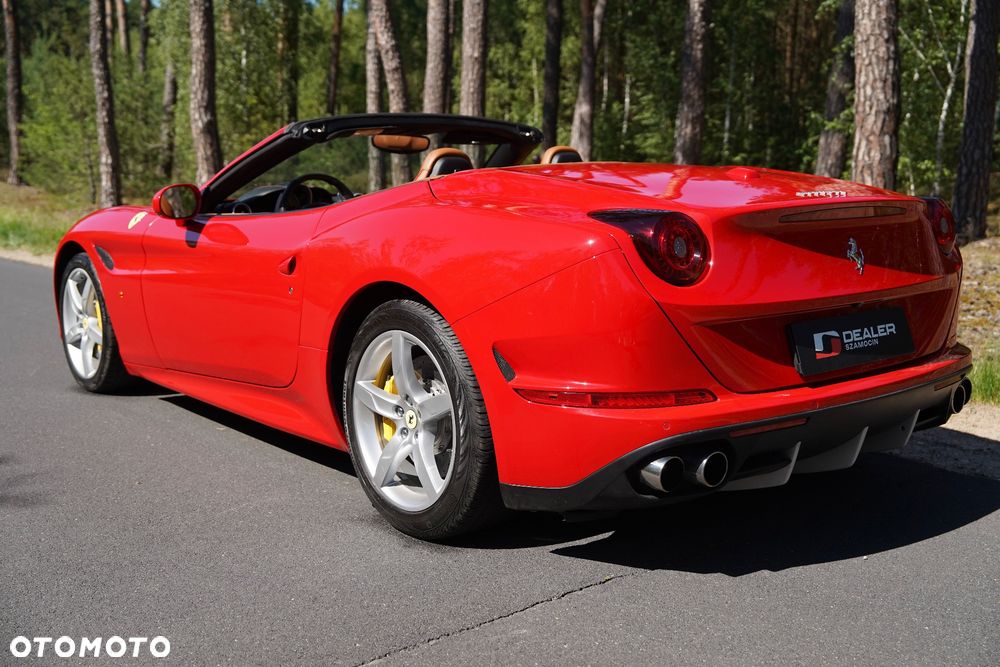 Ferrari California T - 6