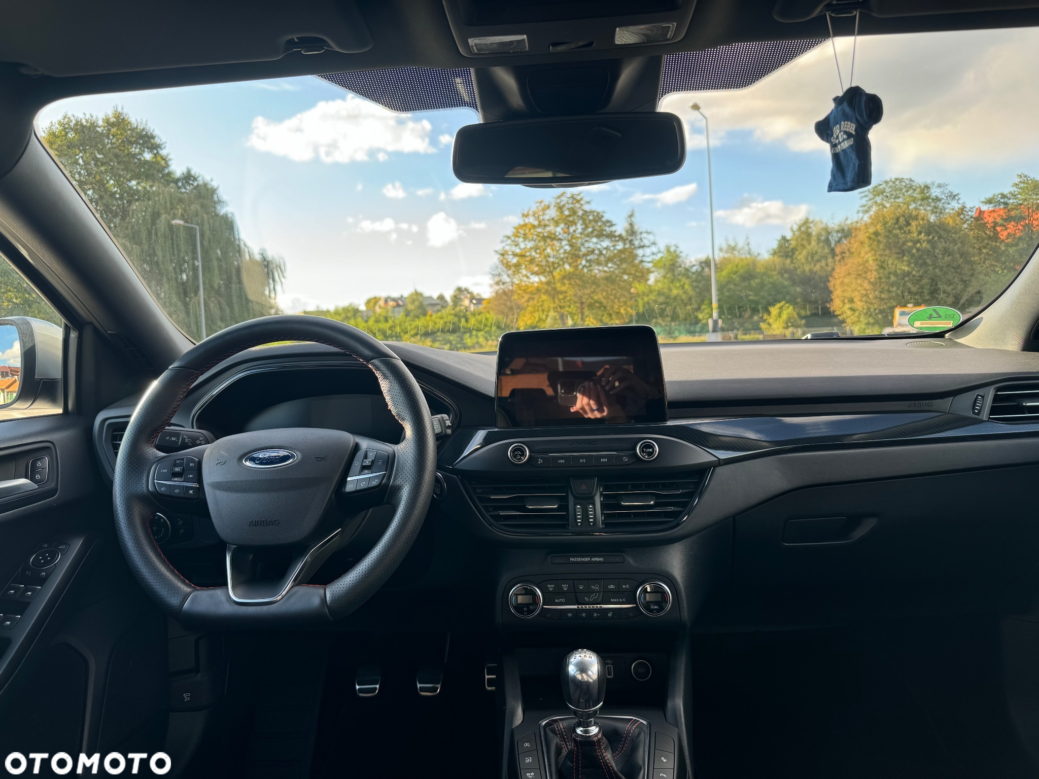 Ford Focus 1.0 EcoBoost ST-Line - 8