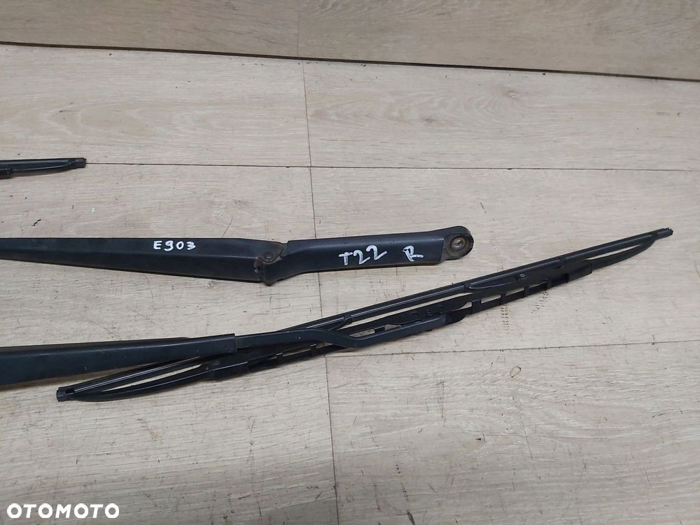 Toyota AVENSIS T22 ramię wycieraczki ramiona przód komplet - 3