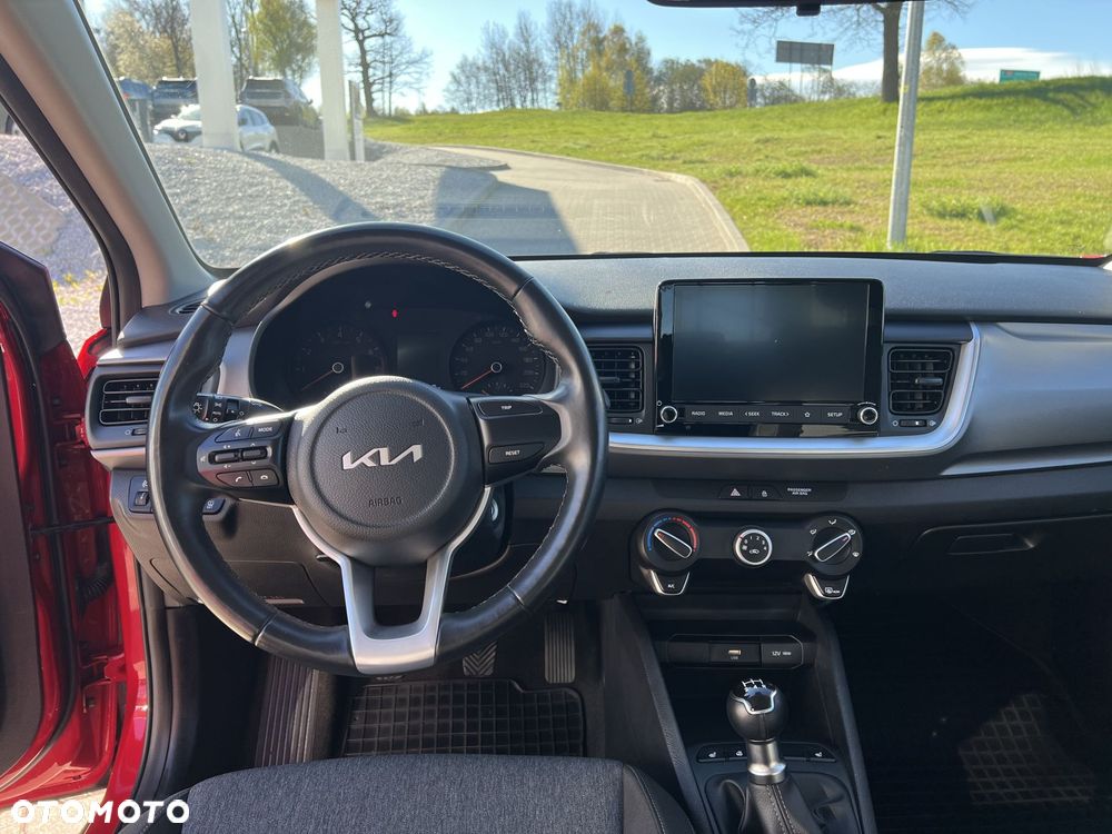 Kia Stonic 1.2 L - 13