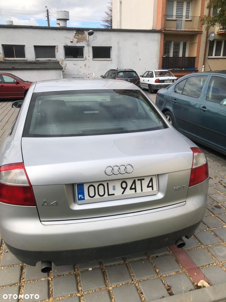 Audi A4 Limousine 1.8T - 7