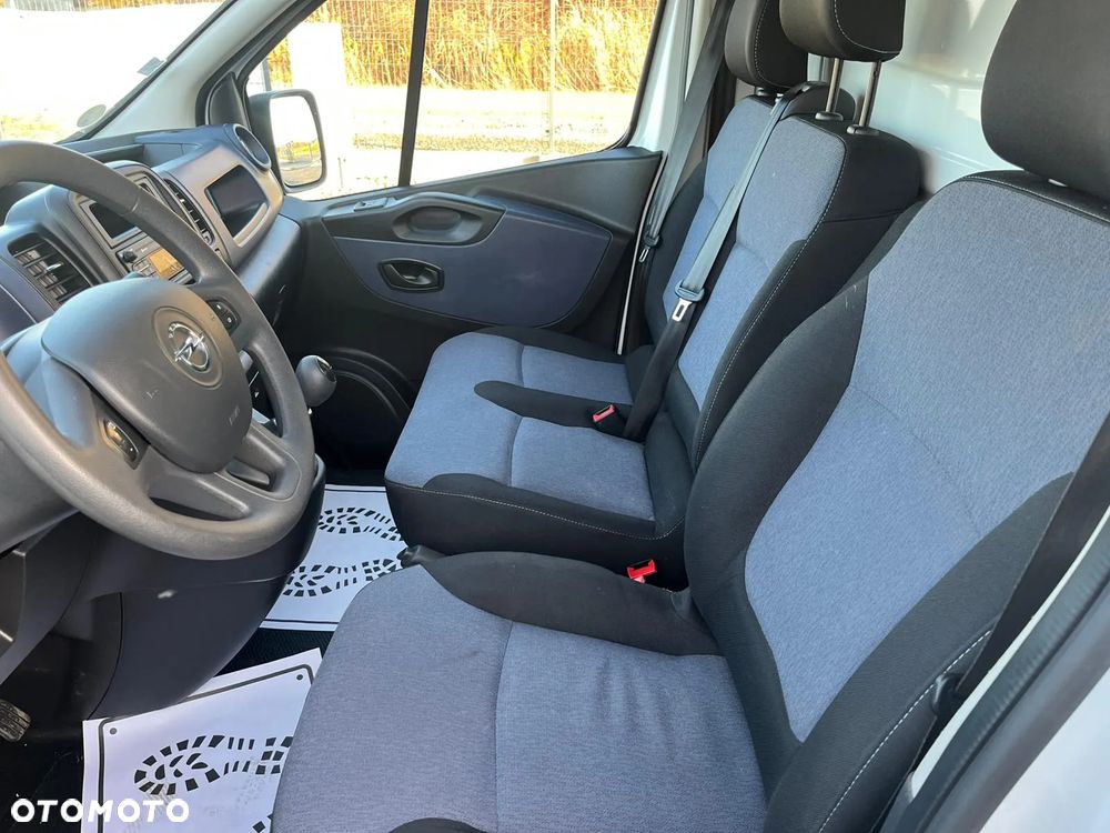 Opel VIVARO 120KM / 2019 / Import Francja - 9