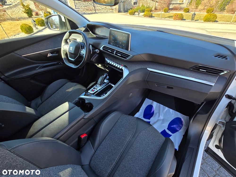 Peugeot 5008 BlueHDi 130 EAT8 Allure Pack - 16