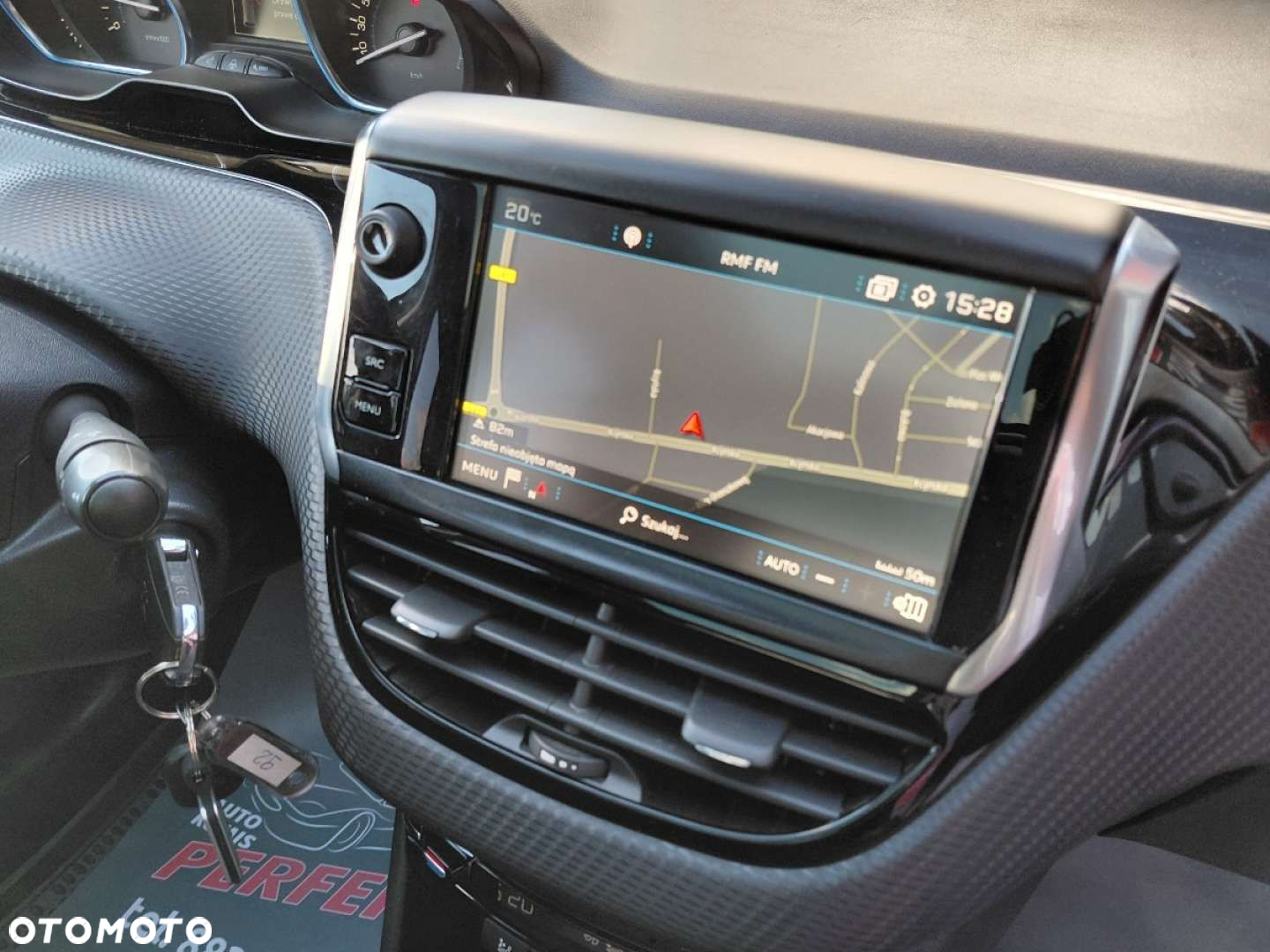 Peugeot 2008 - 16