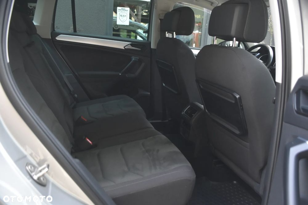 Volkswagen Tiguan 2.0 TDI BMT SCR 4Mot Comfortline - 9