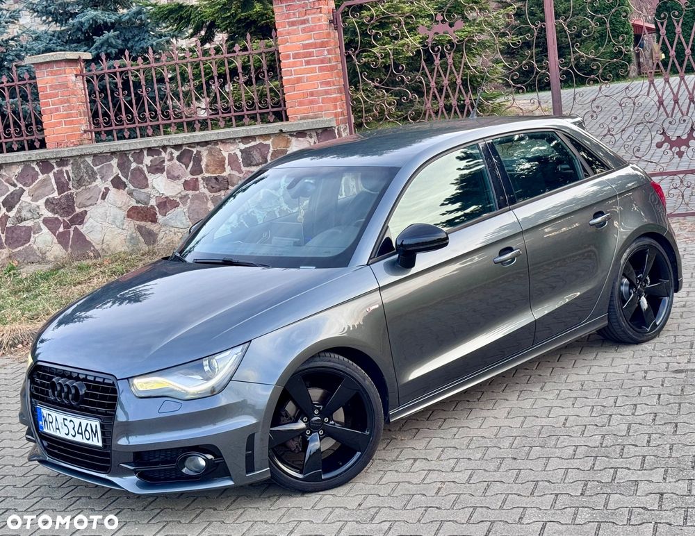 Audi A1 Sportback 1.4 TFSI S tronic S line Sportpaket - 3