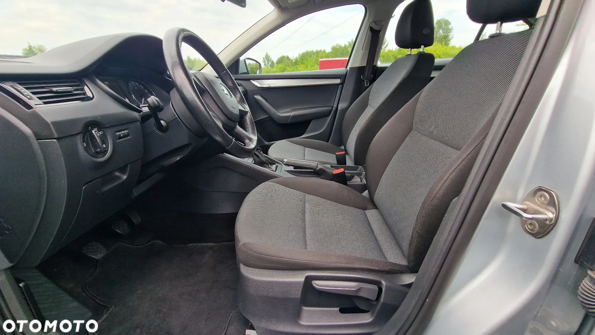 Skoda Octavia 1.6 TDI Elegance - 35