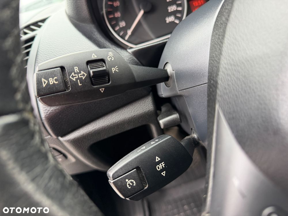 BMW Seria 1 116i - 15