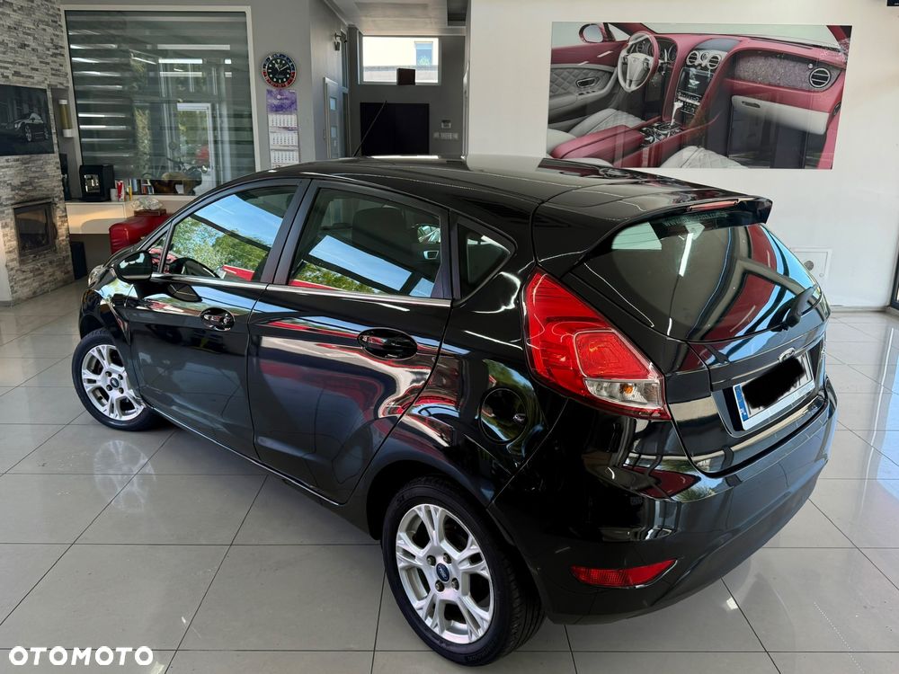 Ford Fiesta - 4
