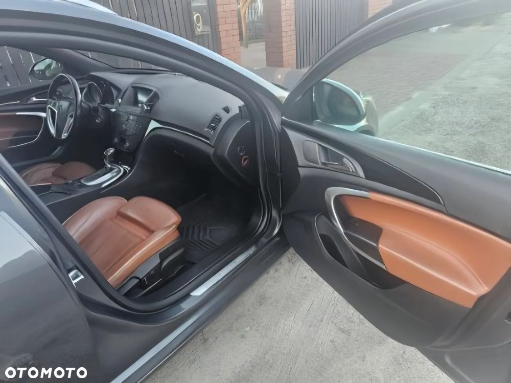 Opel Insignia 2.0 Turbo Sport - 12