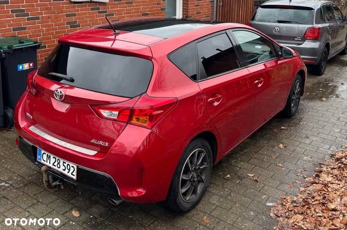 Toyota Auris 1.6 Valvematic Executive - 5