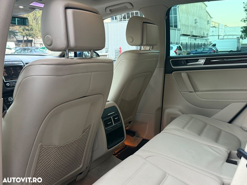 Volkswagen Touareg ver-3-6-v6-fsi-bmt - 9