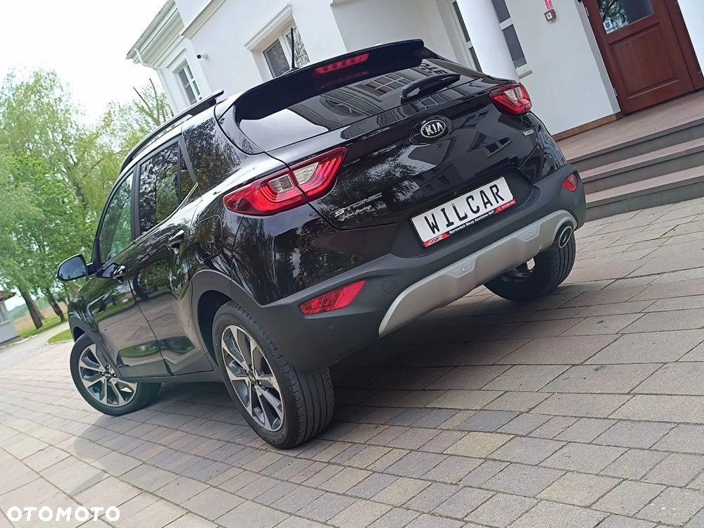 Kia Stonic 1.6 CRDi Platinum Edition - 8