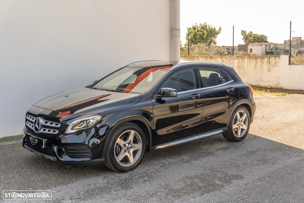 Mercedes-Benz GLA 180 AMG Line - 12