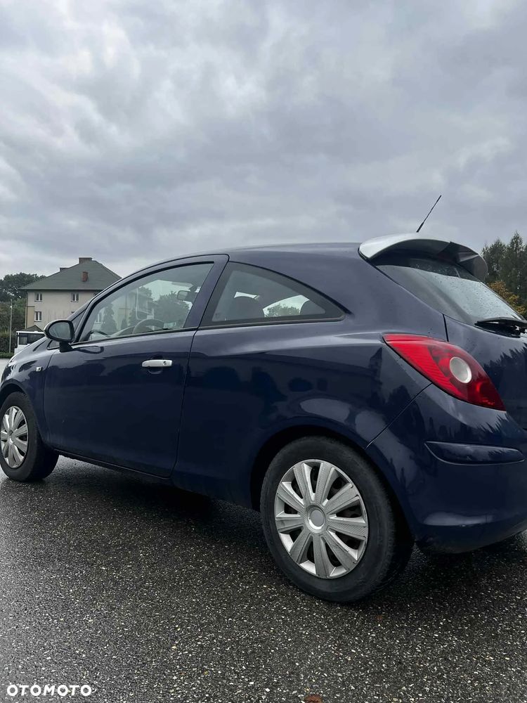 Opel Corsa - 8
