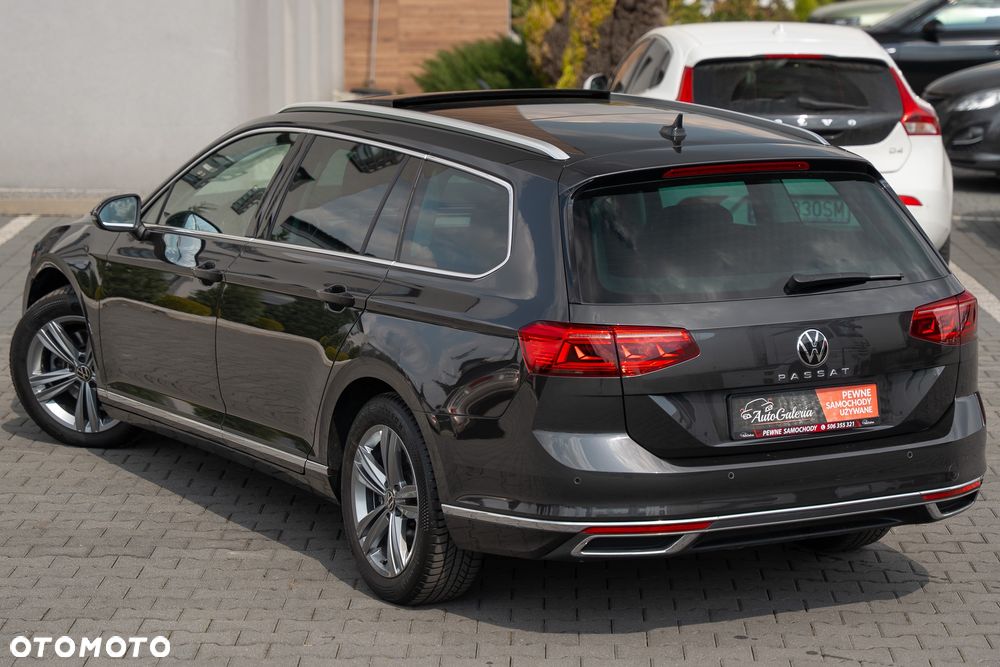 Volkswagen Passat 2.0 TDI (BlueMotion Technology) Highline - 15