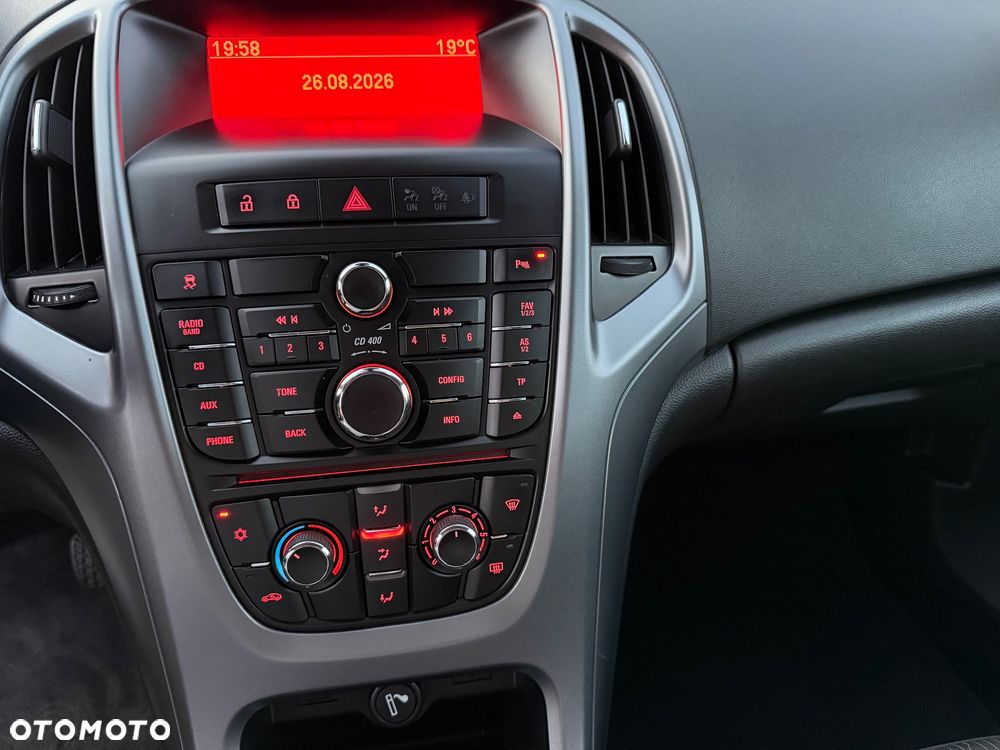 Opel Astra 1.4 Turbo - 19