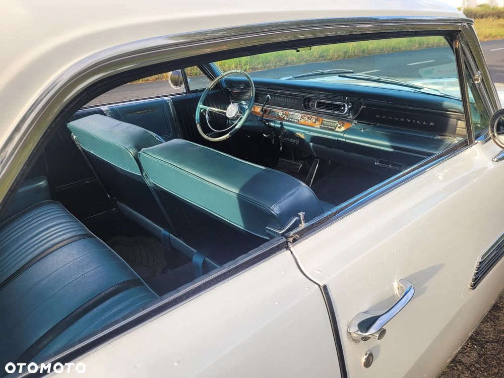 Pontiac Bonneville - 22