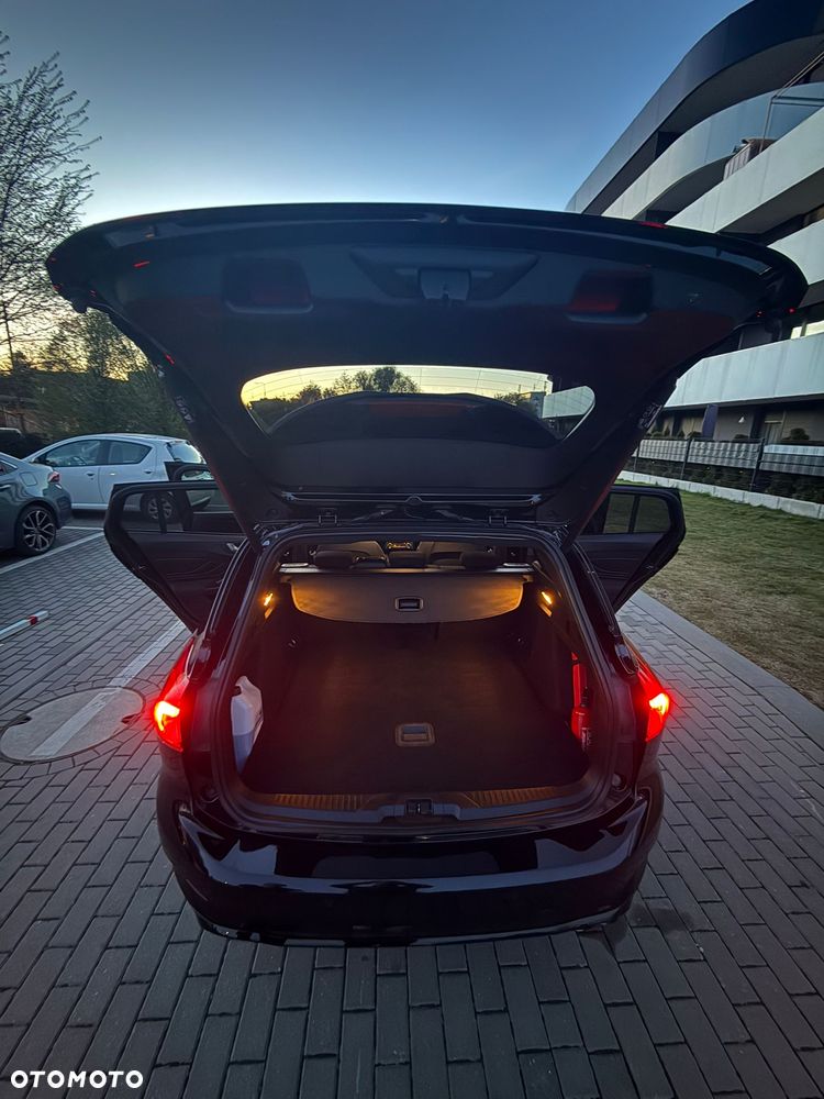 Ford Focus 1.0 EcoBoost ST-Line ASS PowerShift - 6