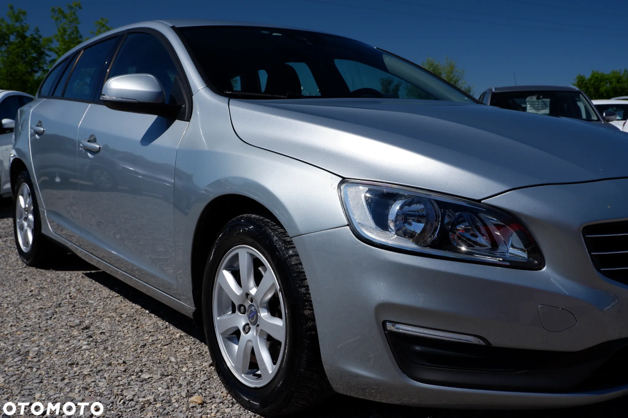 Volvo V60 D3 Geartronic Kinetic - 2