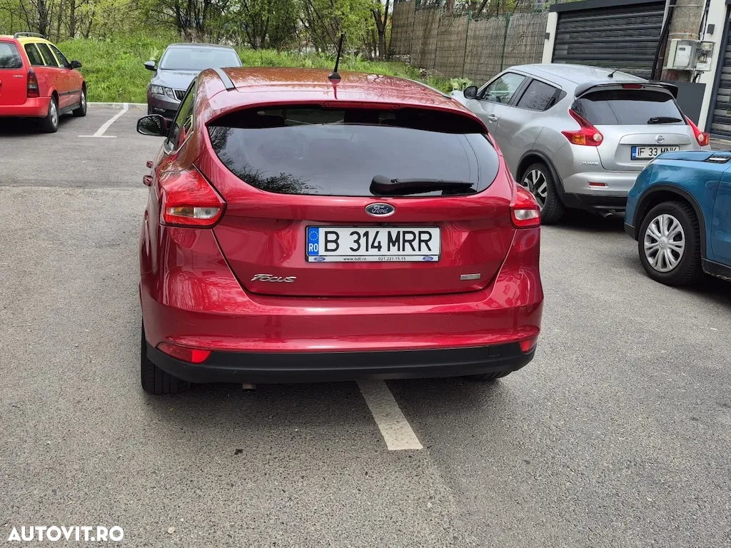 Ford Focus 1.0 EcoBoost Trend - 12
