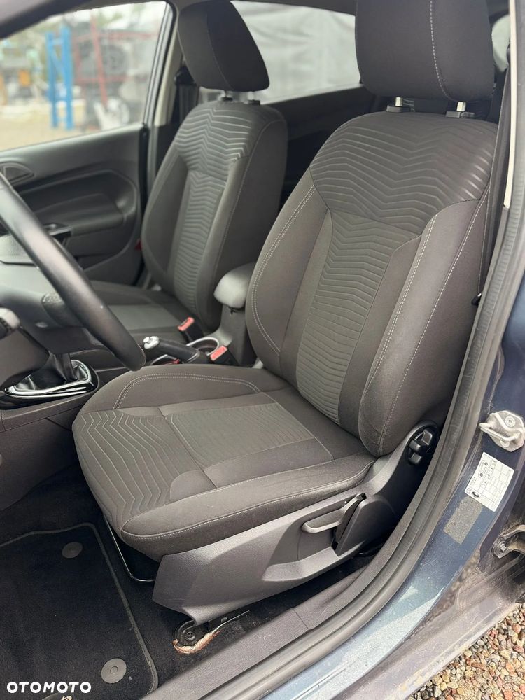 Ford Fiesta 1.0 EcoBoost STart-Stop Titanium - 17