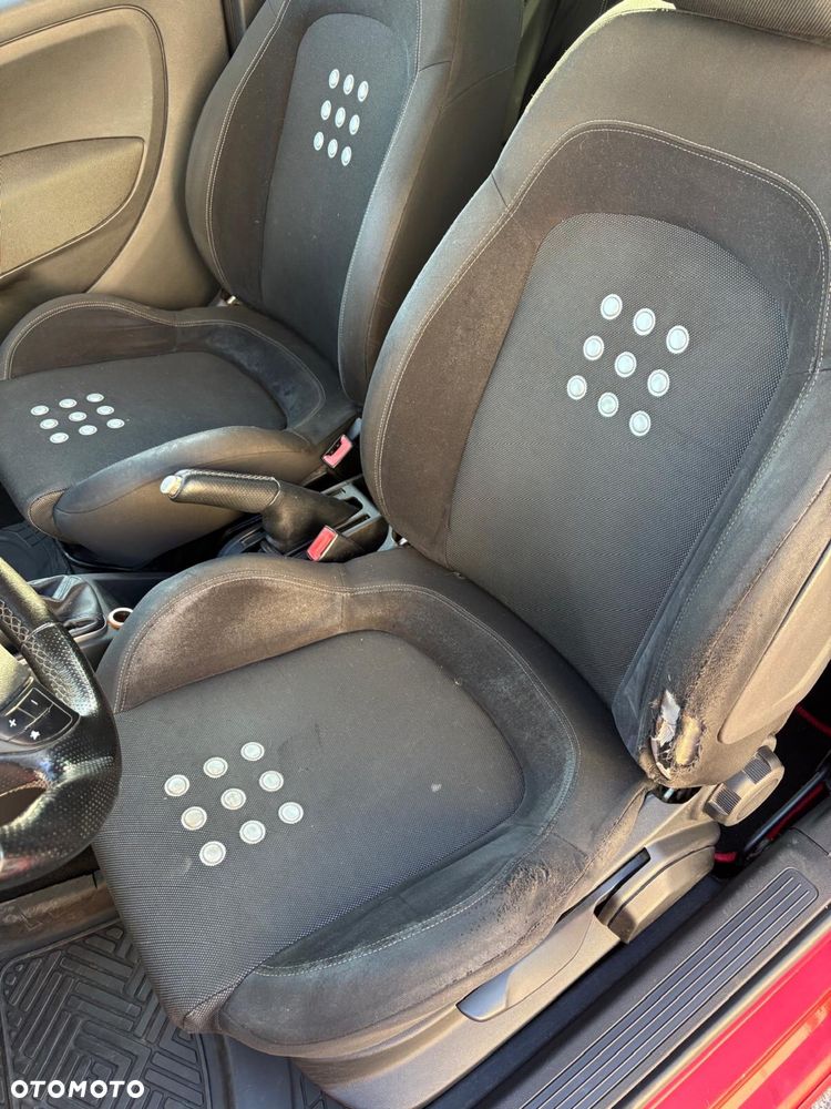 Fiat Grande Punto - 7