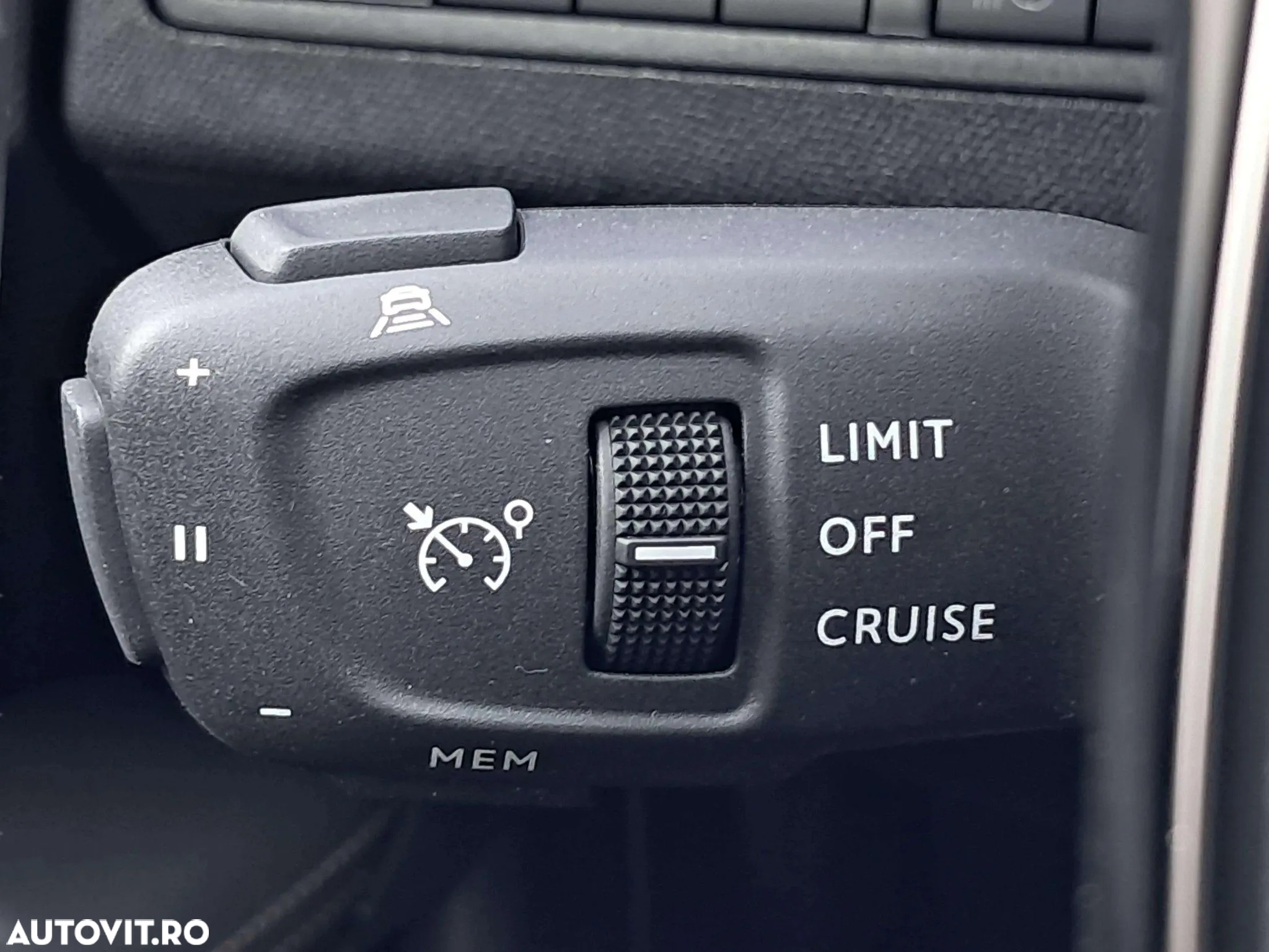 Peugeot 3008 PHEV 225 EAT8 GT - 20