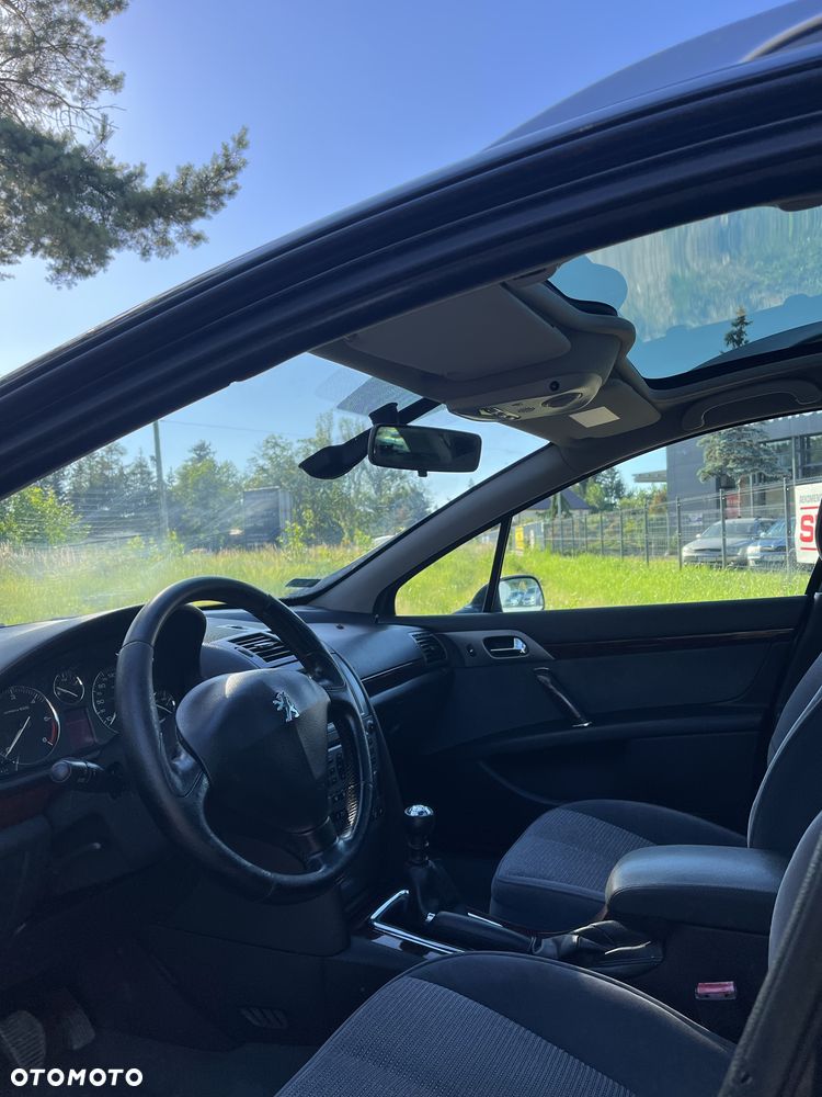 Peugeot 407 - 4