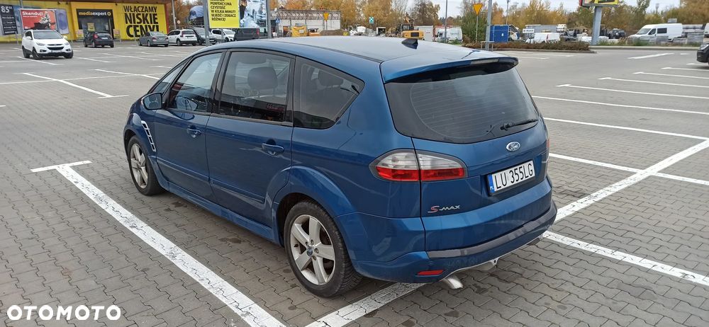 Ford S-Max - 9