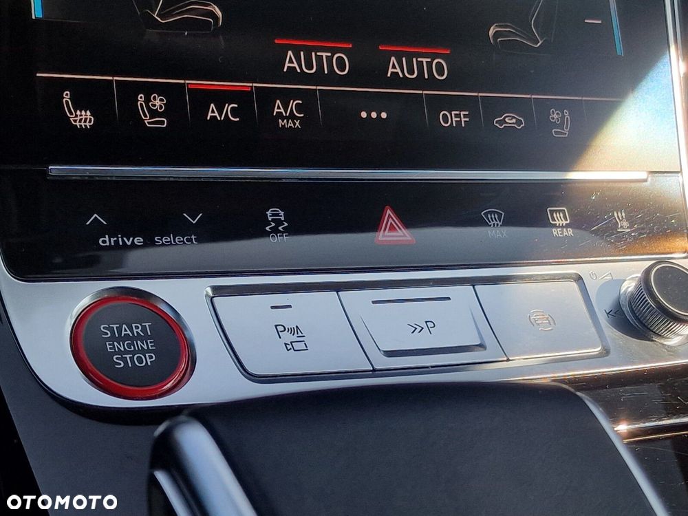 Audi S8 - 29