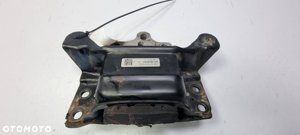 MOCOWANIE SILNIKA VOLKSWAGEN PASSAT B8 5Q0199555BJ - 2