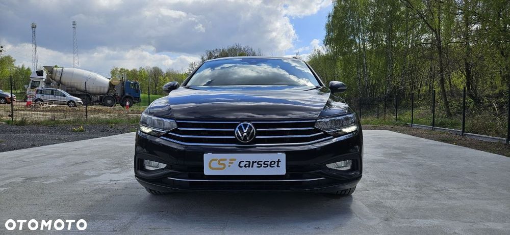 Volkswagen Passat Variant 2.0 TSI Business DSG - 4