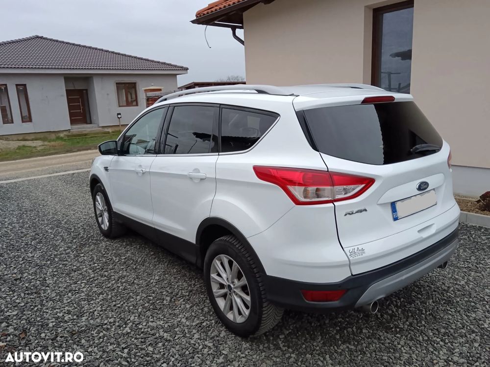 Ford Kuga - 3