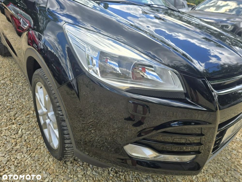 Ford Kuga 2.0 TDCi AWD Titanium - 32