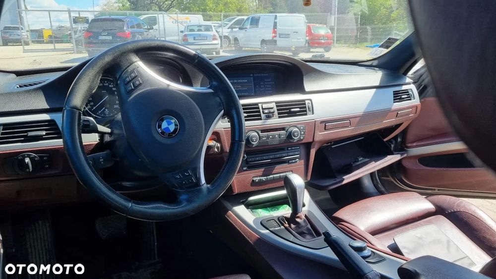 BMW Seria 3 - 25