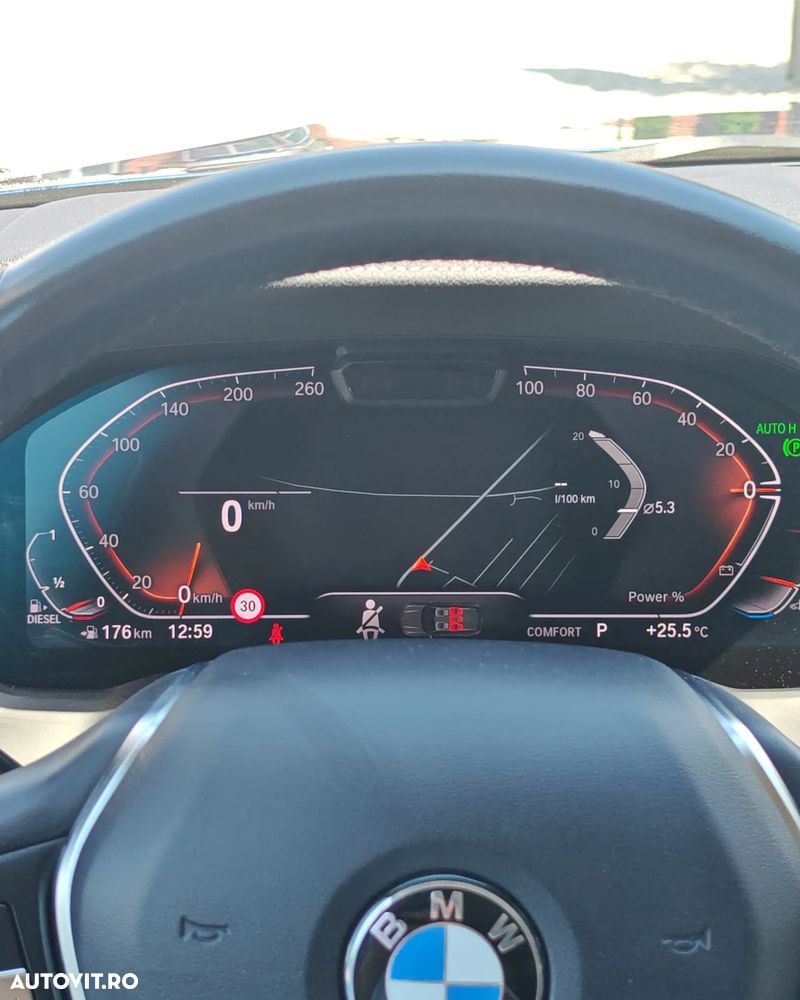 BMW Seria 3 320d xDrive AT - 18