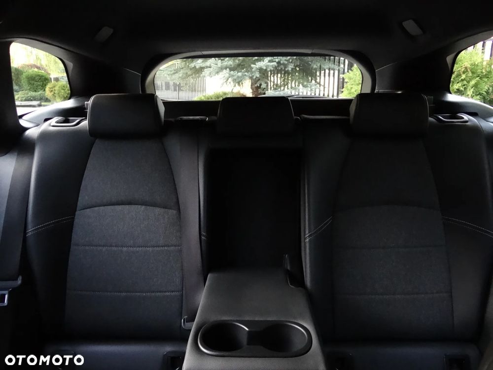 Toyota Corolla - 27