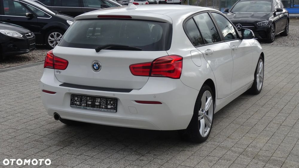BMW Seria 1 118i Advantage - 12