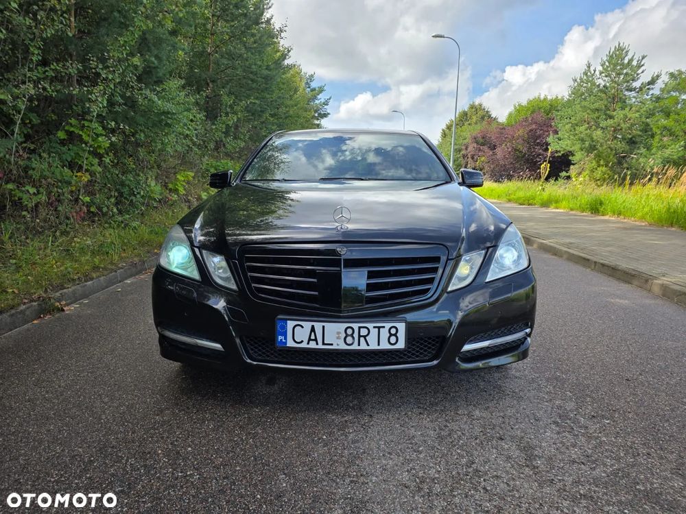 Mercedes-Benz Klasa E 300 CDI BlueEff Avantgarde - 18