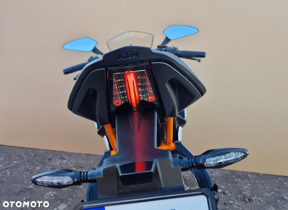 KTM RC 390 - 11