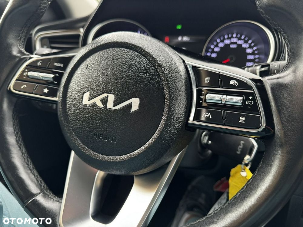 Kia XCeed 1.6 CRDi (48V Mild-Hybrid) DCT7 PLATINUM - 13