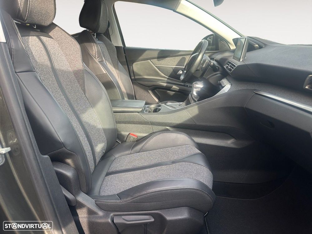 Peugeot 3008 1.5 BlueHDi Allure - 15