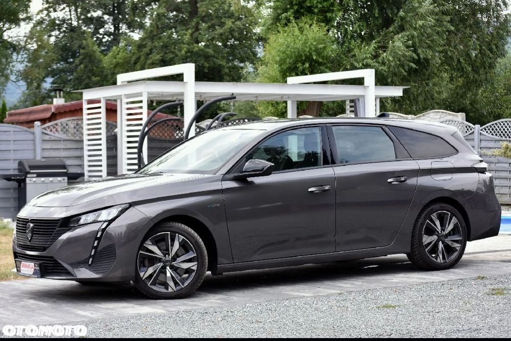 Peugeot 308 2023 photo 2