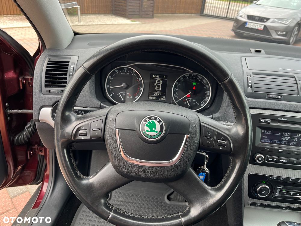 Skoda Octavia 1.8 TSI DSG Elegance - 20