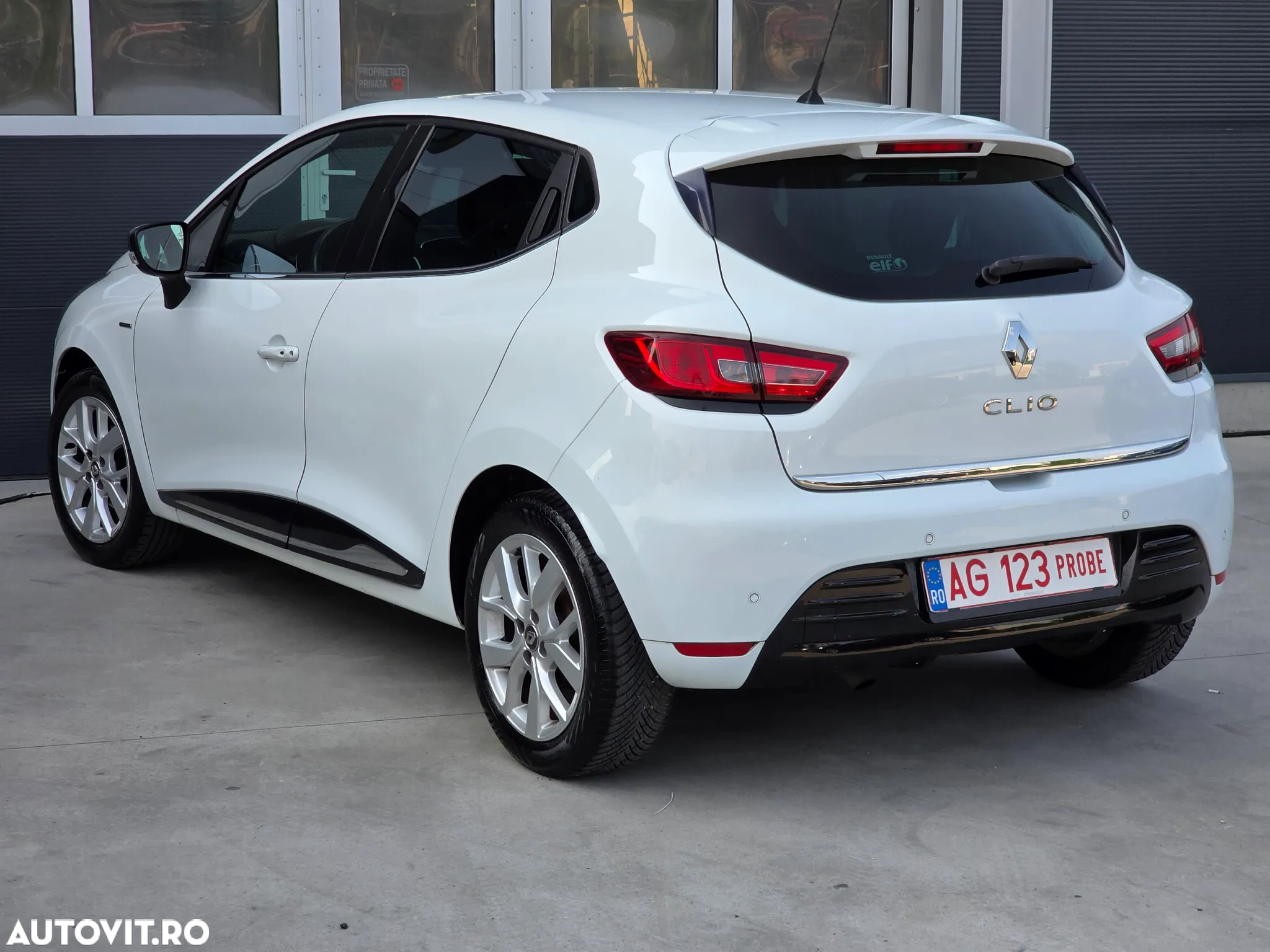 Renault Clio dCi 90 Limited - 6