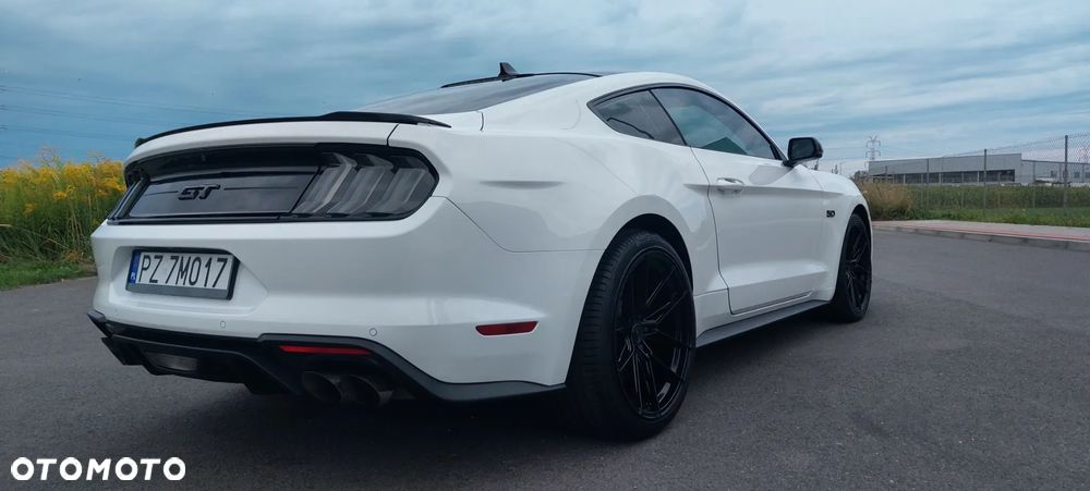 Ford Mustang - 15